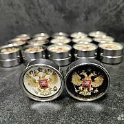Подарочный комплект стальных фишек для нард «Герб России» — фотография 5