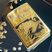 Подарочная сувенирная зажигалка Zippo "Хищник" — фотография 1