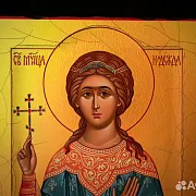 Деревянная Икона "Священномученица Надежда" — красивый подарок — фотография 5